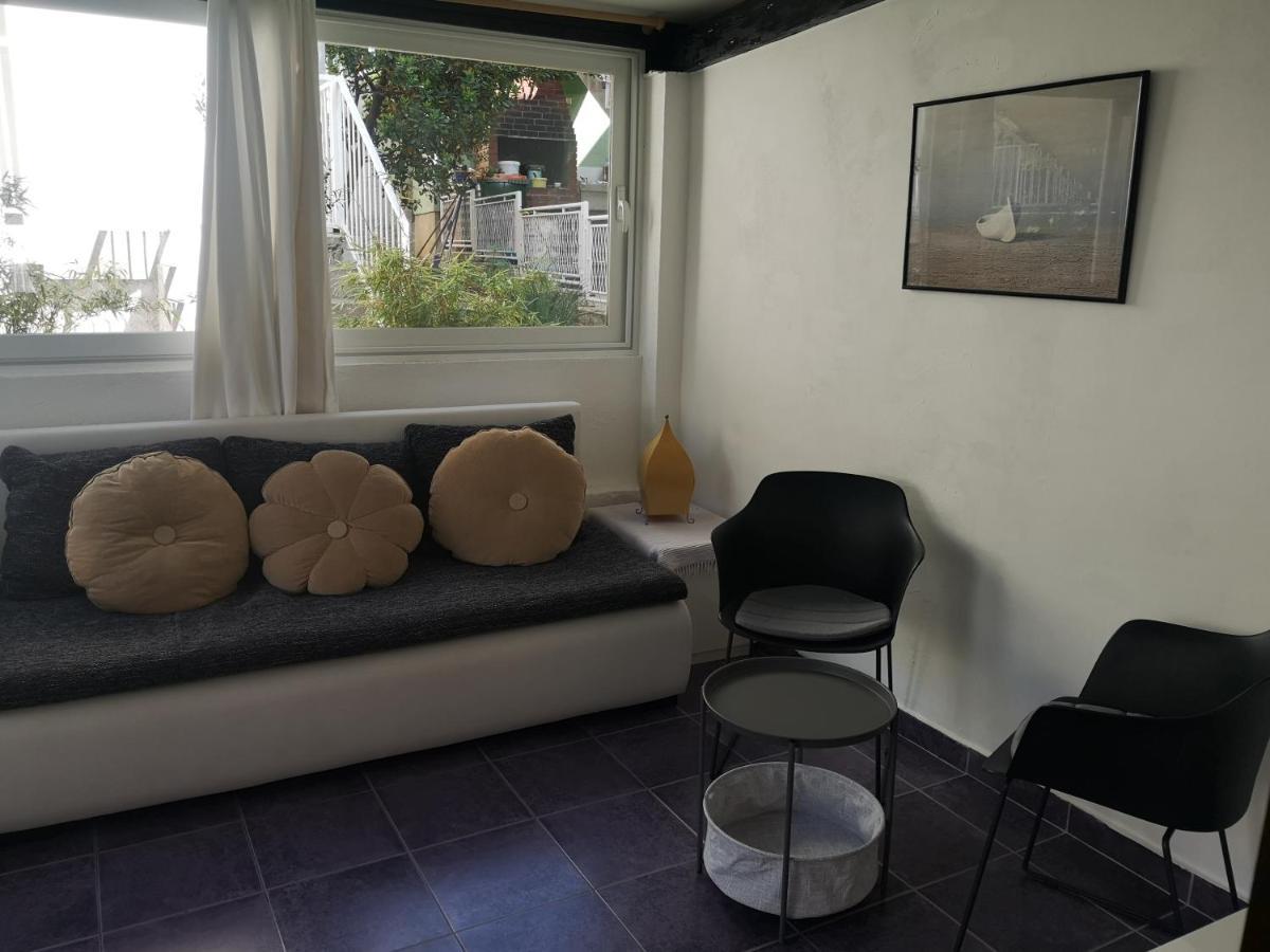 Mala Kuca Ispod Borova Villa Primošten Екстериор снимка
